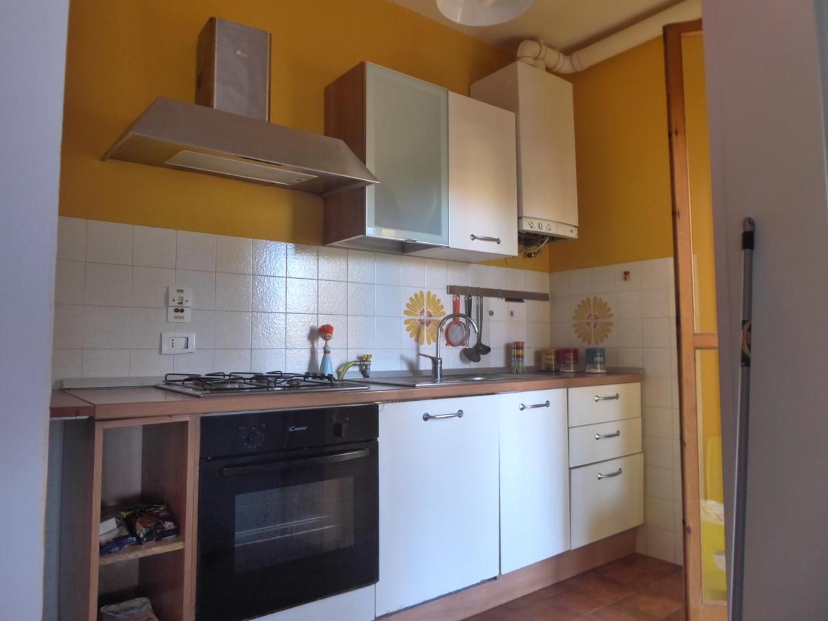 La Casa Di Tina Apartment Ventimiglia Exterior foto